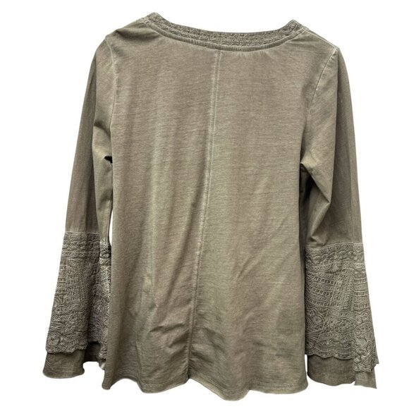 Soft Surroundings Boho Tee Size Medium Petite Green Distressed Womens Top - Picture 5 of 10